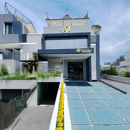 Double D Guesthouse Syariah Bukittinggi Extérieur photo