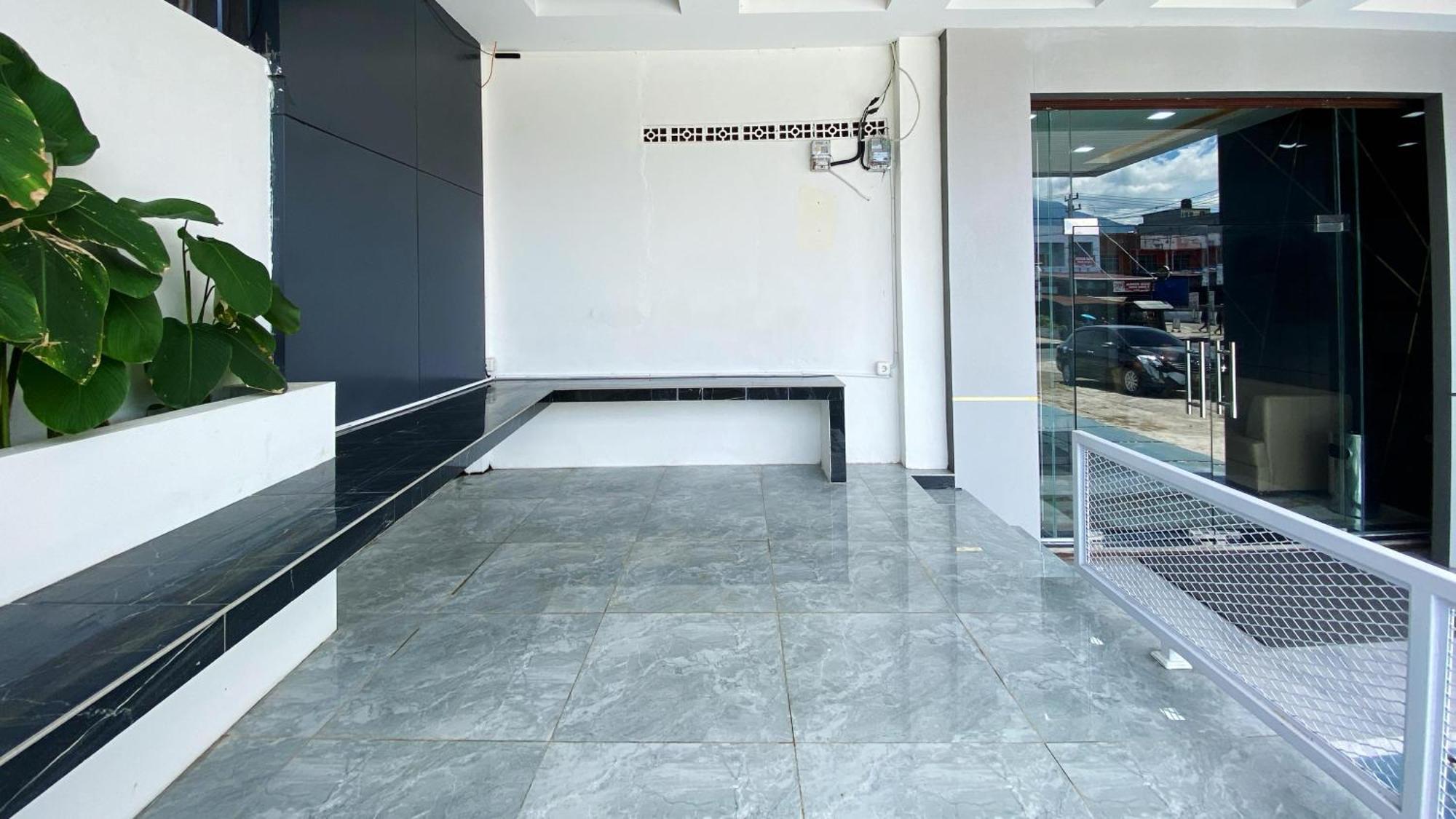 Double D Guesthouse Syariah Bukittinggi Extérieur photo