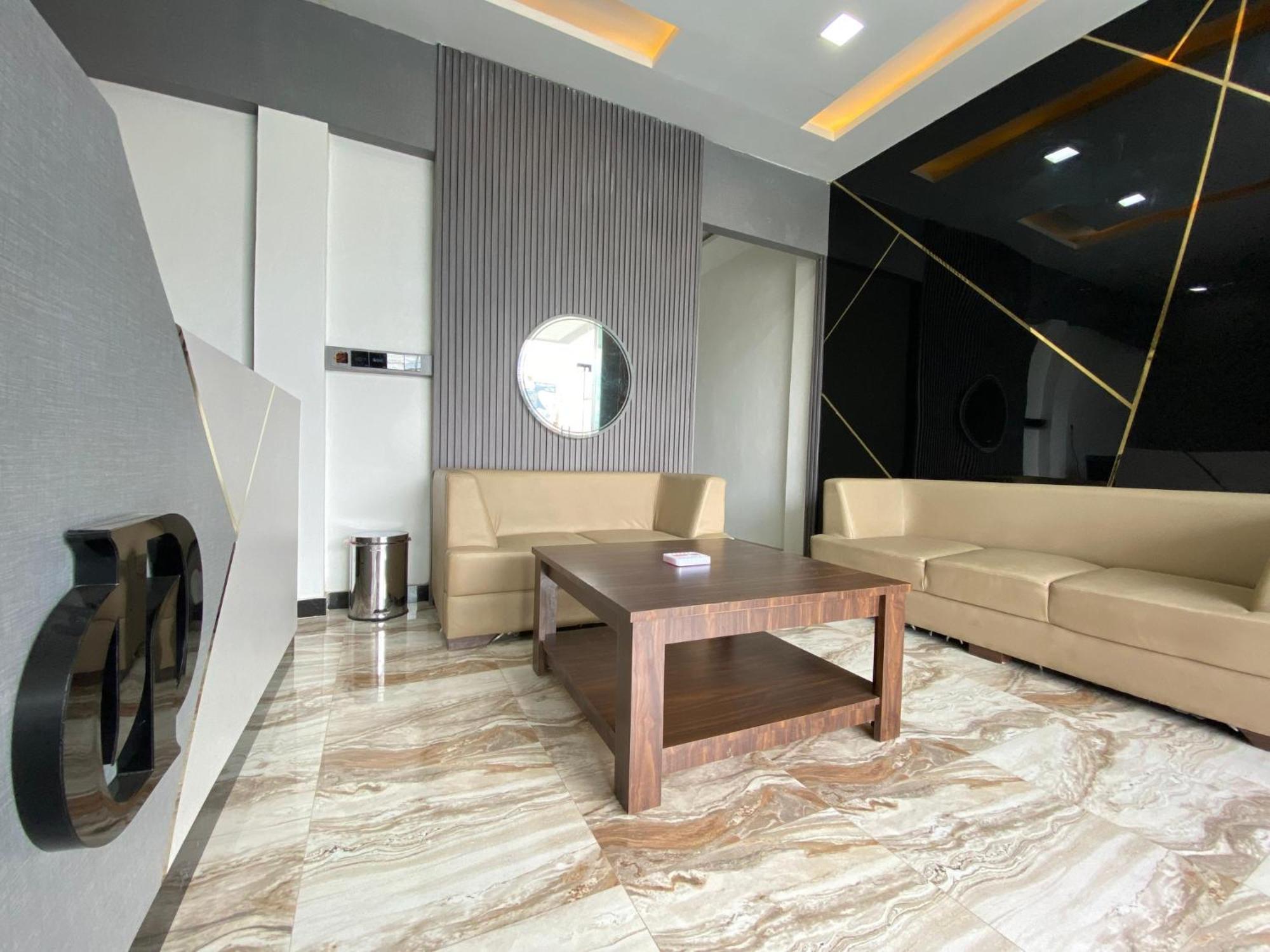 Double D Guesthouse Syariah Bukittinggi Extérieur photo