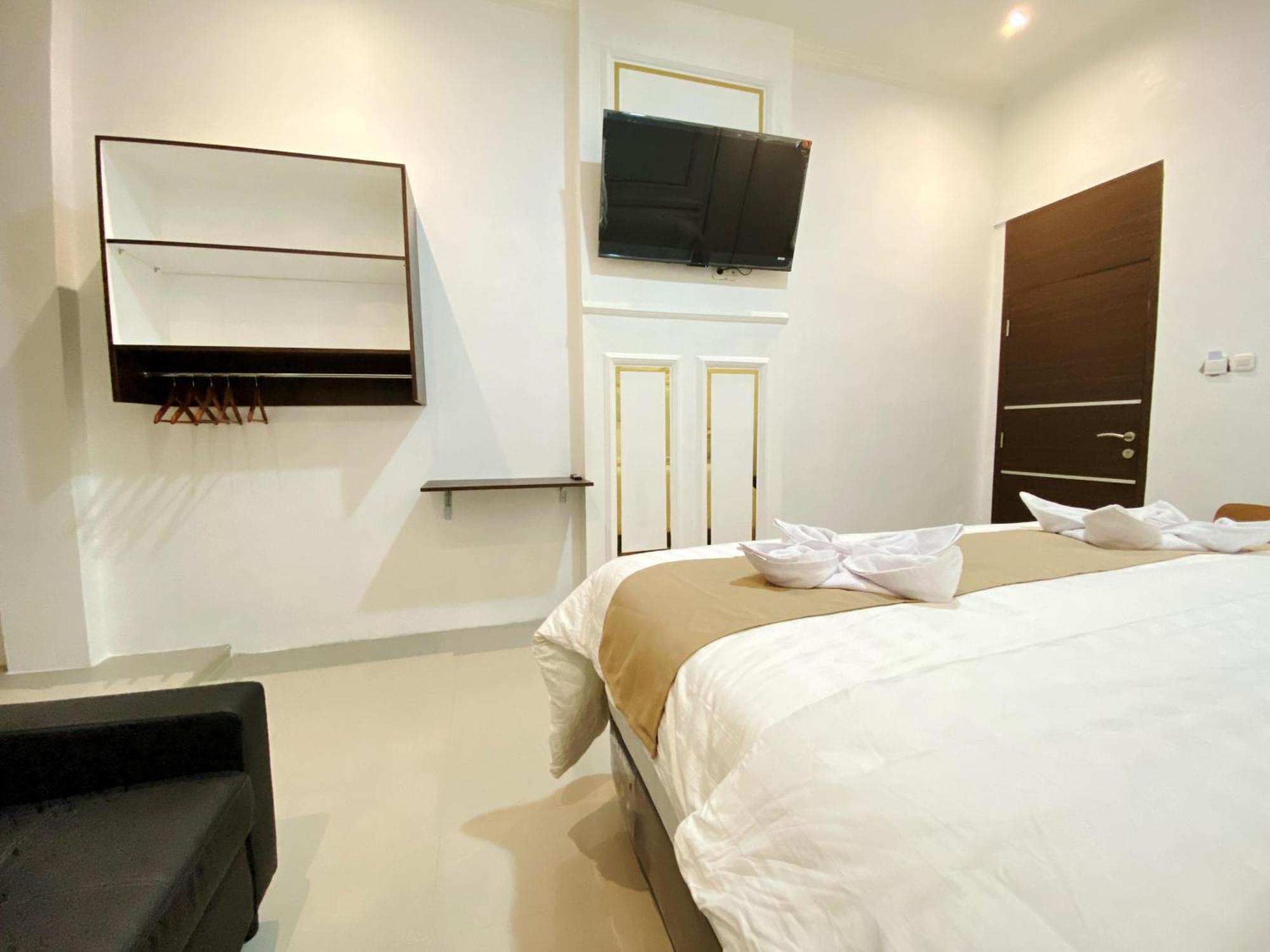 Double D Guesthouse Syariah Bukittinggi Extérieur photo