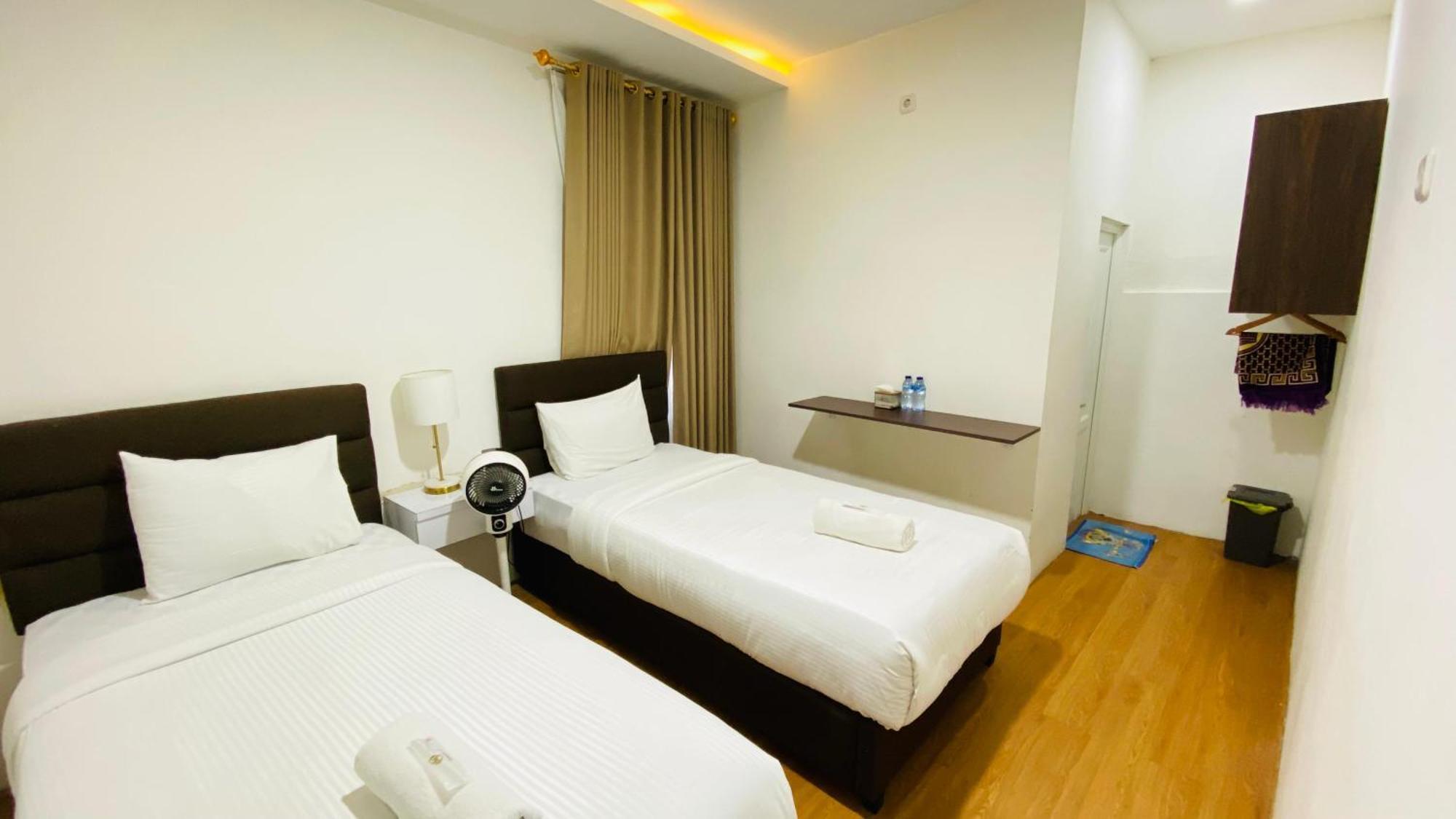 Double D Guesthouse Syariah Bukittinggi Extérieur photo